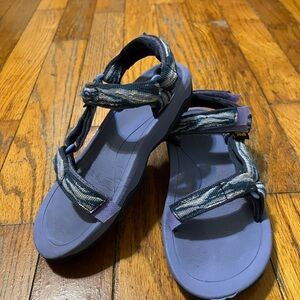 Kids Purple Sport Sandals with Patterned Straps